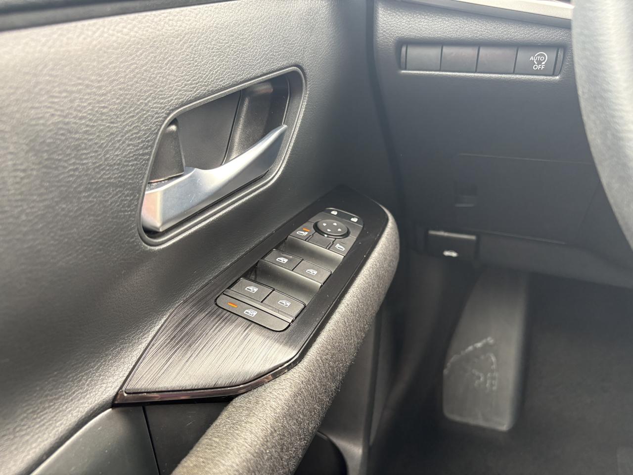 Nissan Kicks MPV photo 12