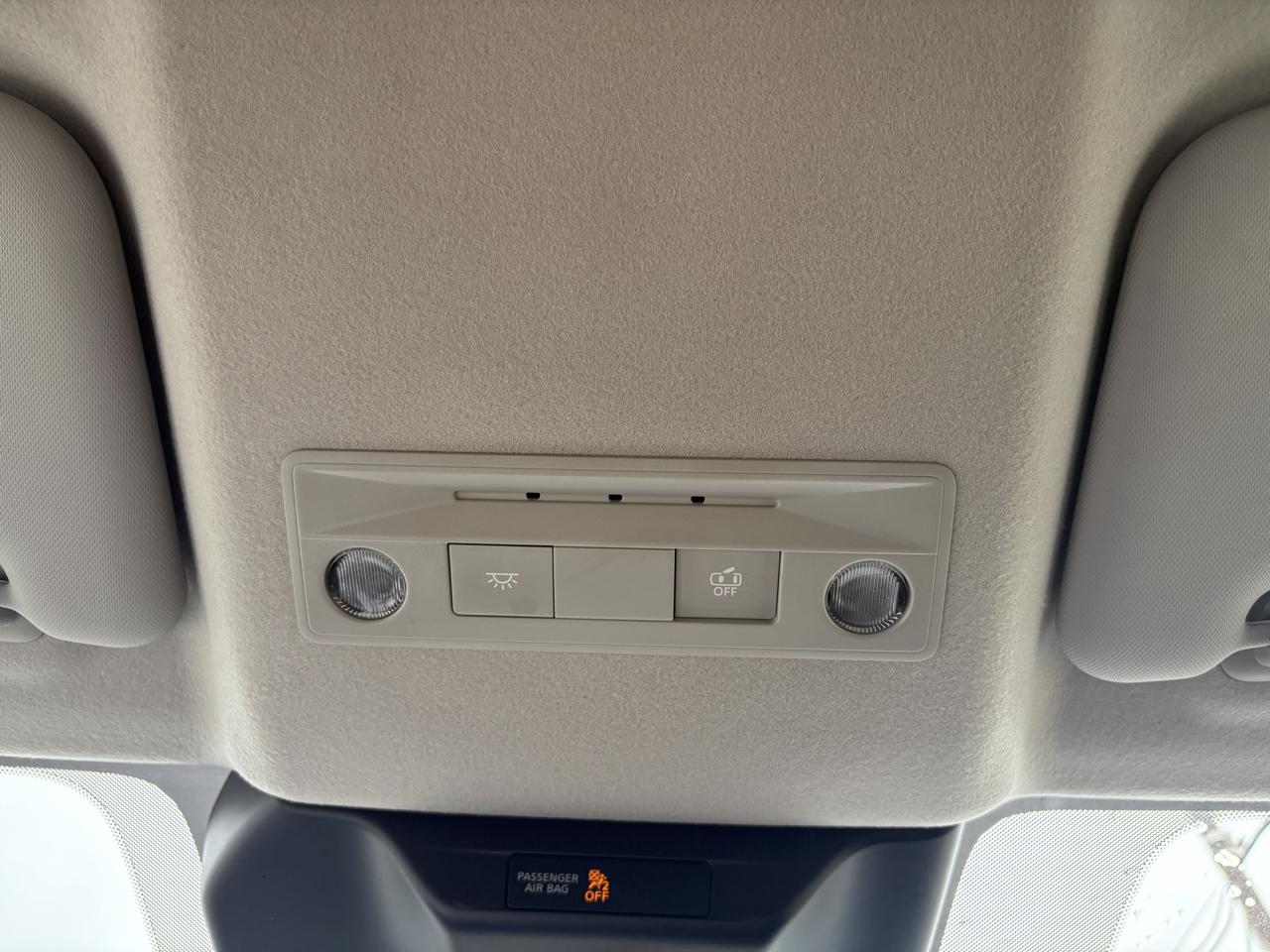 Nissan Kicks MPV photo 16