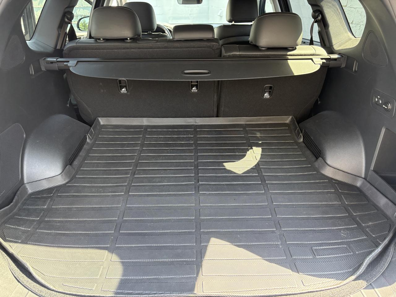 Hyundai Santa Fe SEL AWD 2023