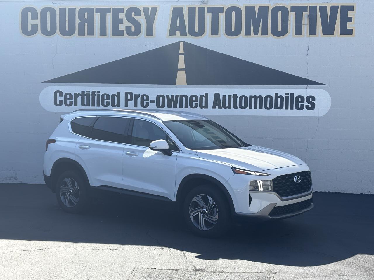 Hyundai Santa Fe SEL AWD 2023