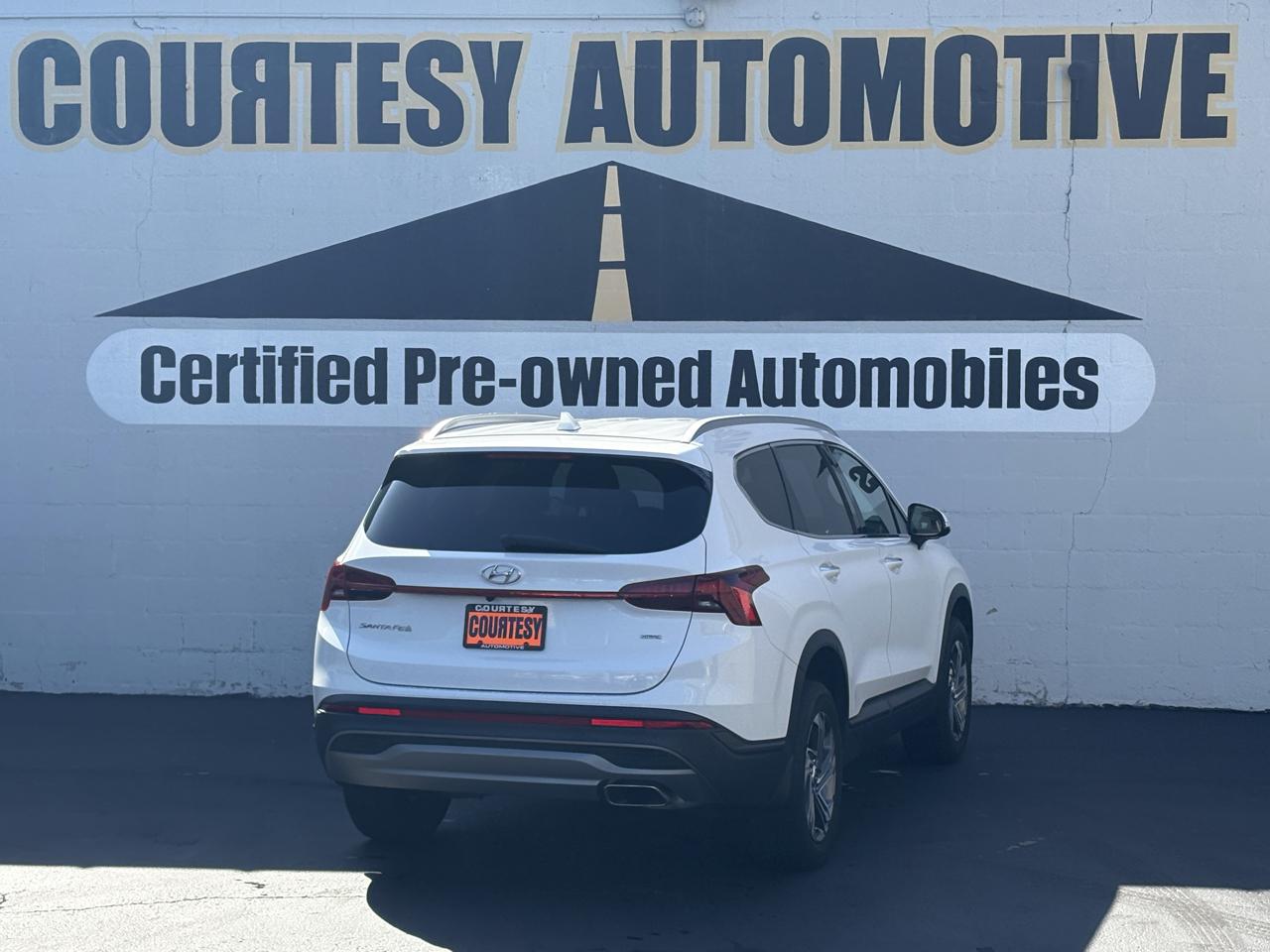 Hyundai Santa Fe SEL AWD 2023