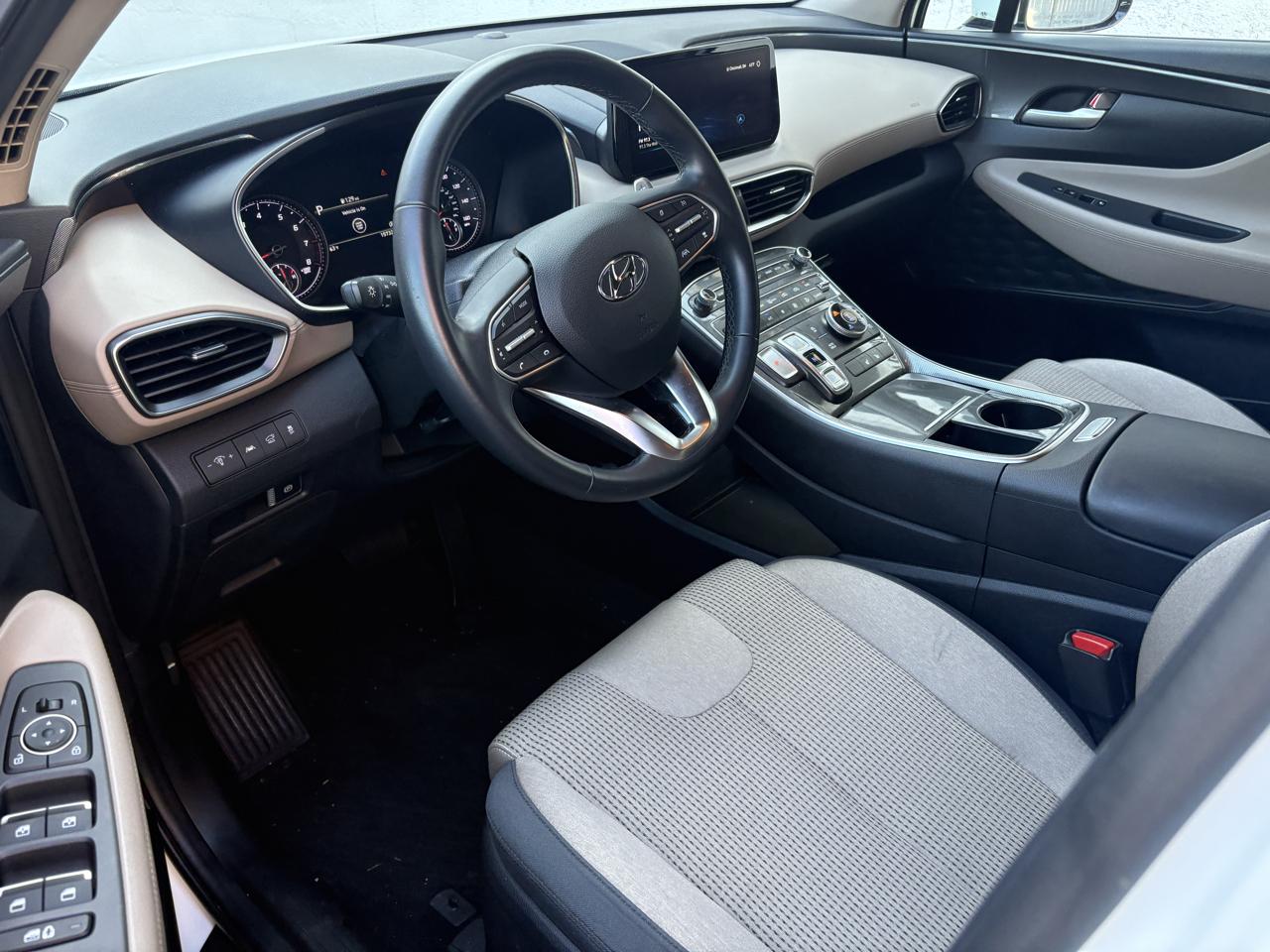 Hyundai Santa Fe SEL AWD 2023