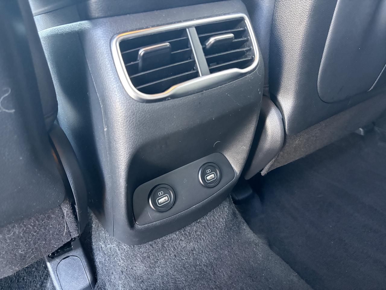 Hyundai Santa Fe SEL AWD 2023
