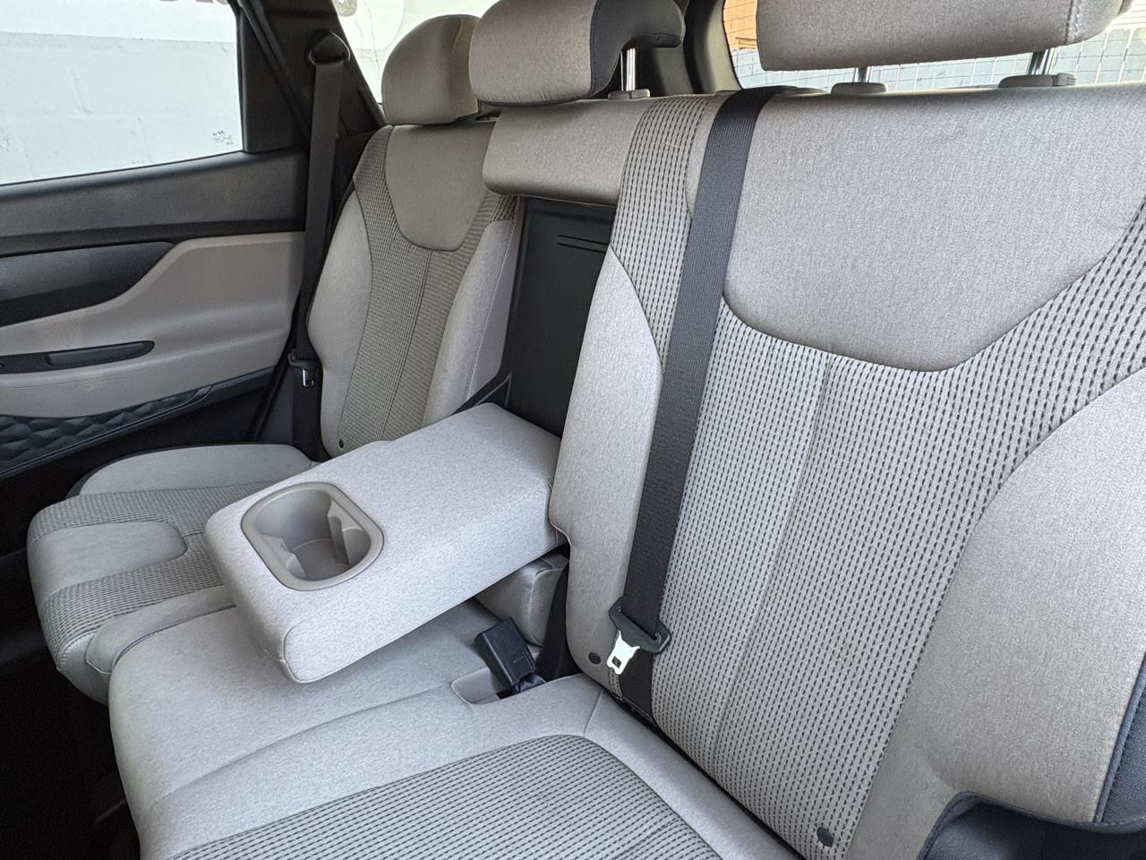 Hyundai Santa Fe SEL AWD 2023