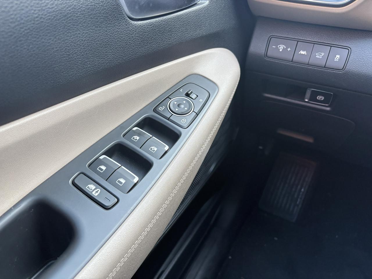 Hyundai Santa Fe SEL AWD 2023
