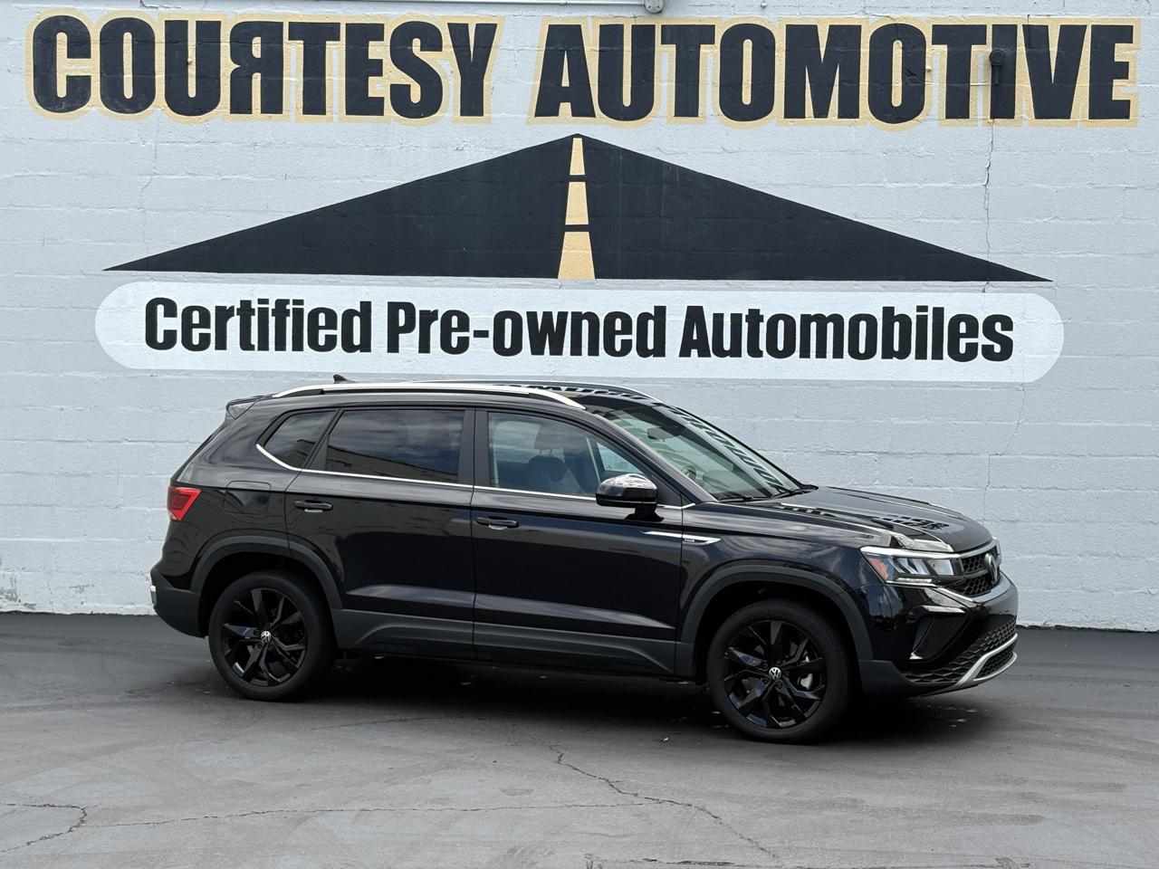 Volkswagen Taos SE FWD 2023