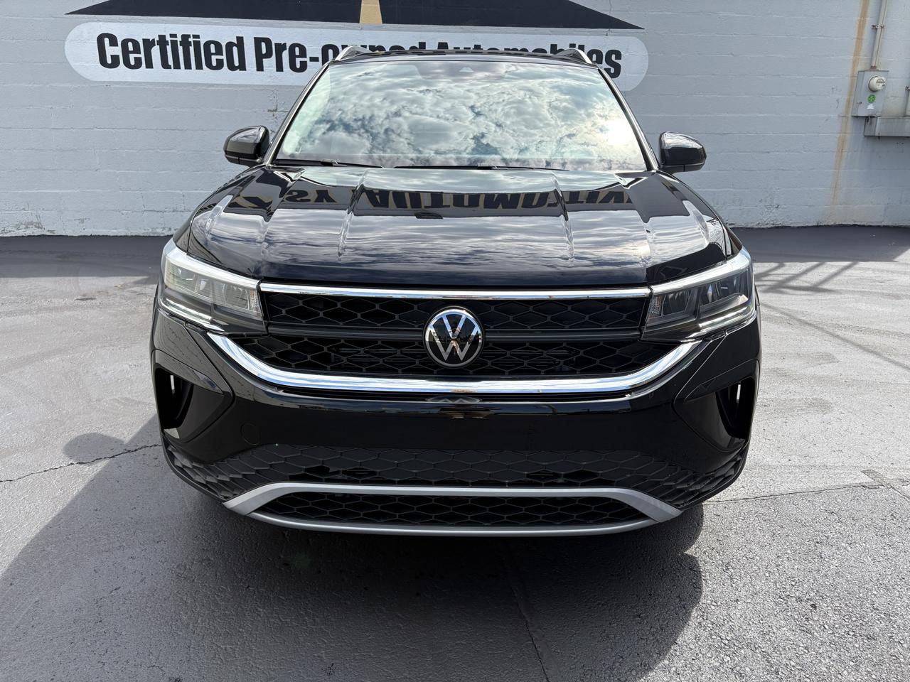Volkswagen Taos SE FWD 2023