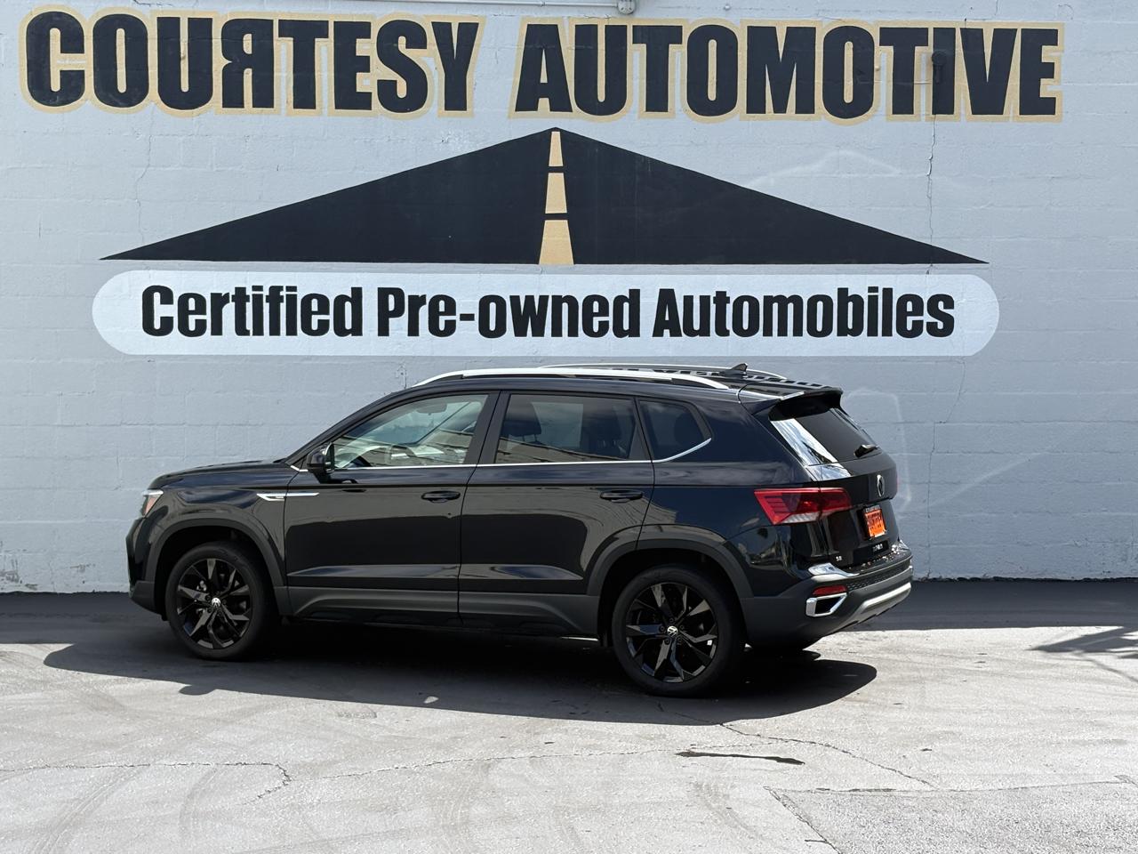 Volkswagen Taos SE FWD 2023