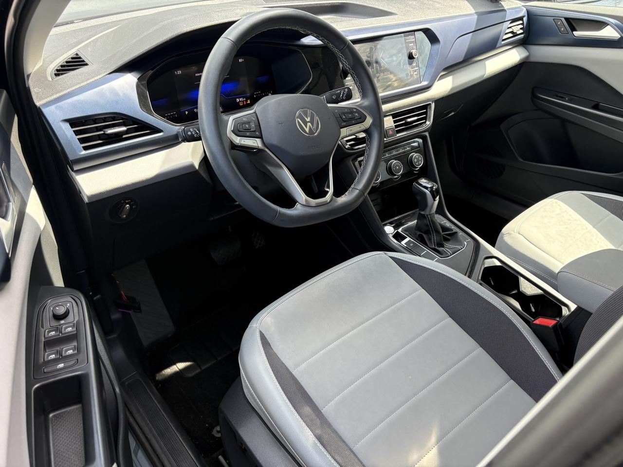 Volkswagen Taos SE FWD 2023