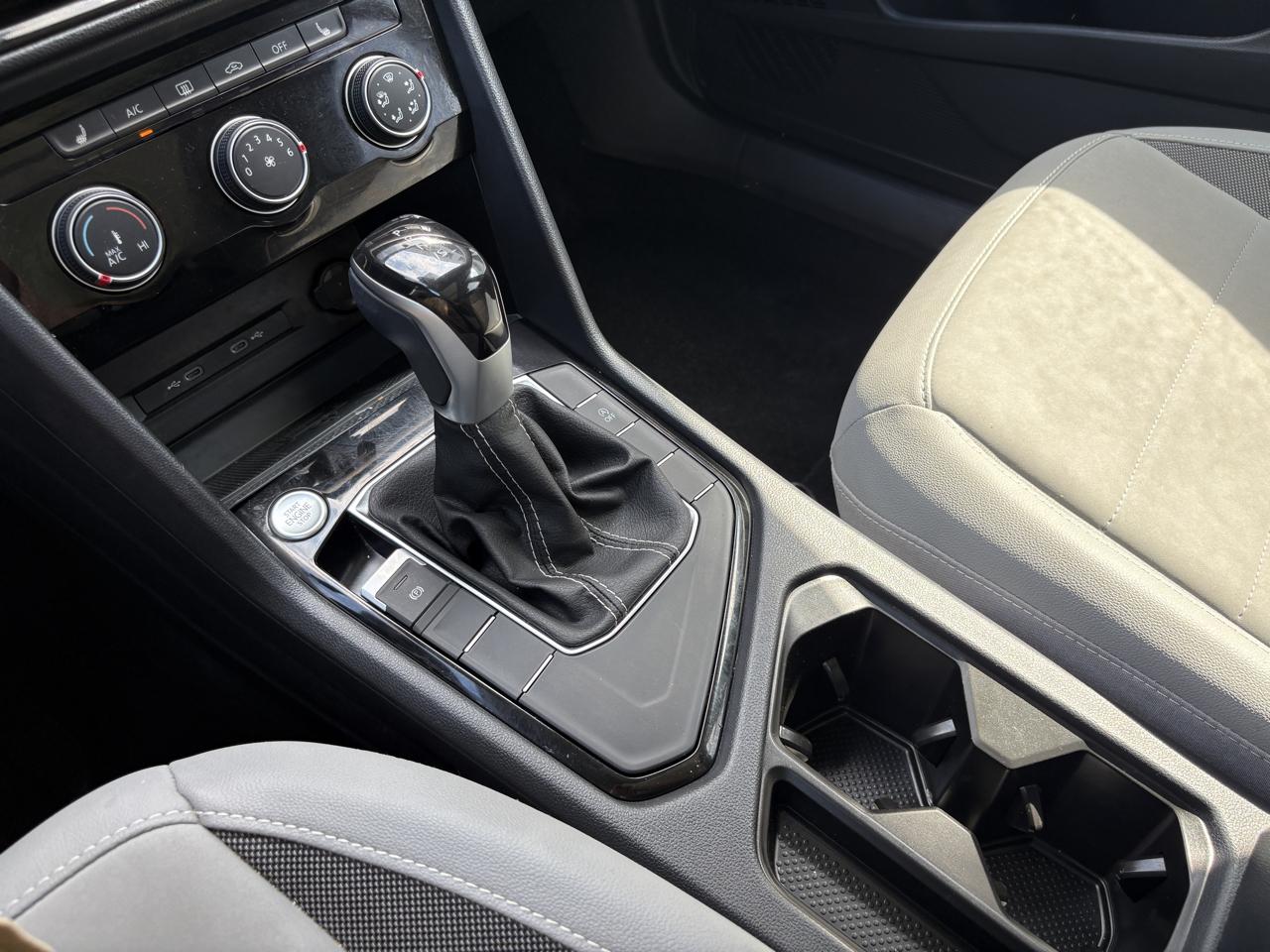 Volkswagen Taos SE FWD 2023