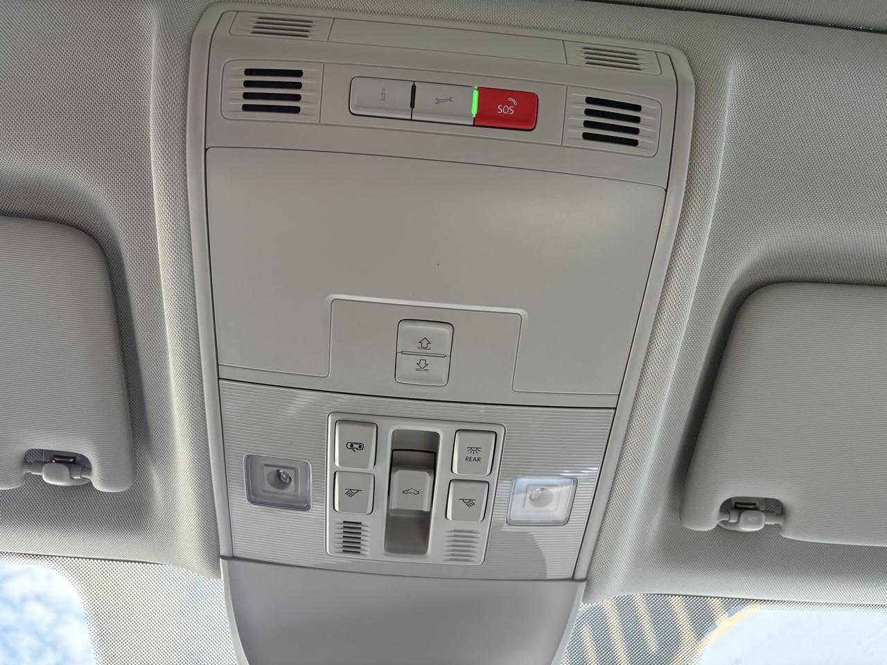 Volkswagen Taos SE FWD 2023