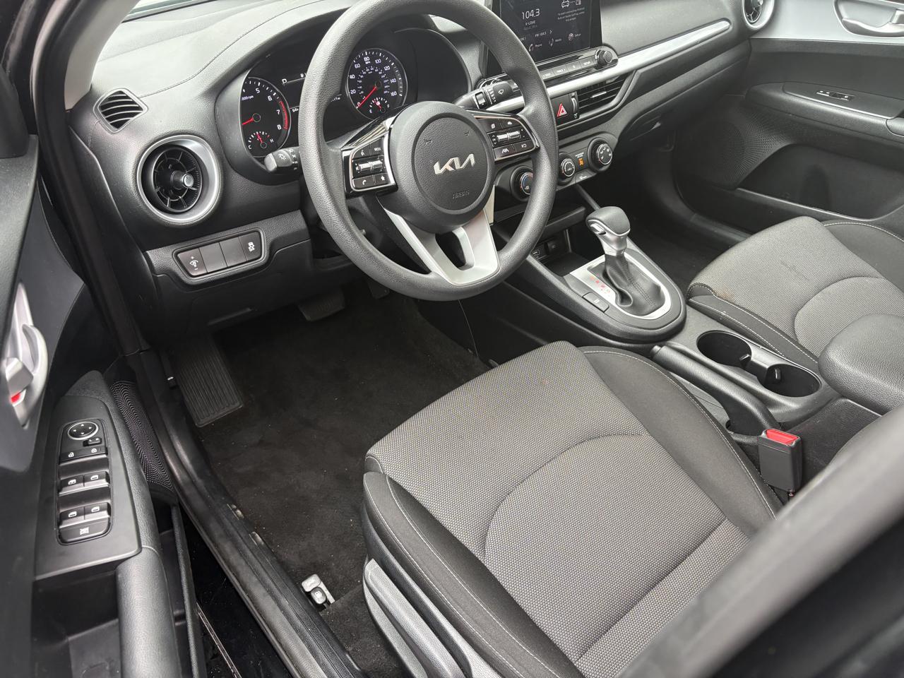 Kia Forte photo 7