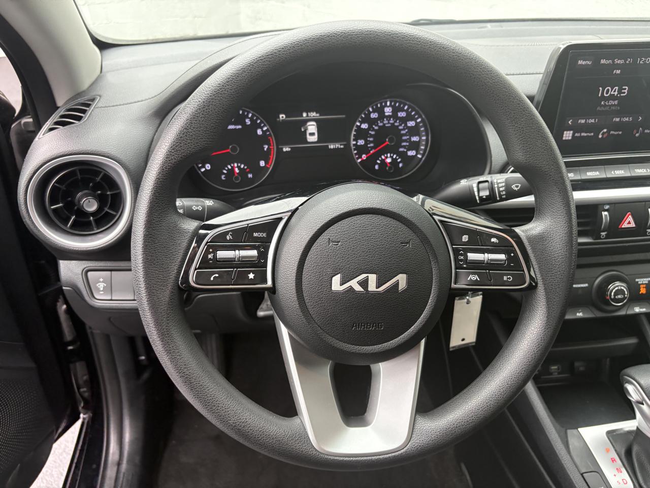 Kia Forte photo 11