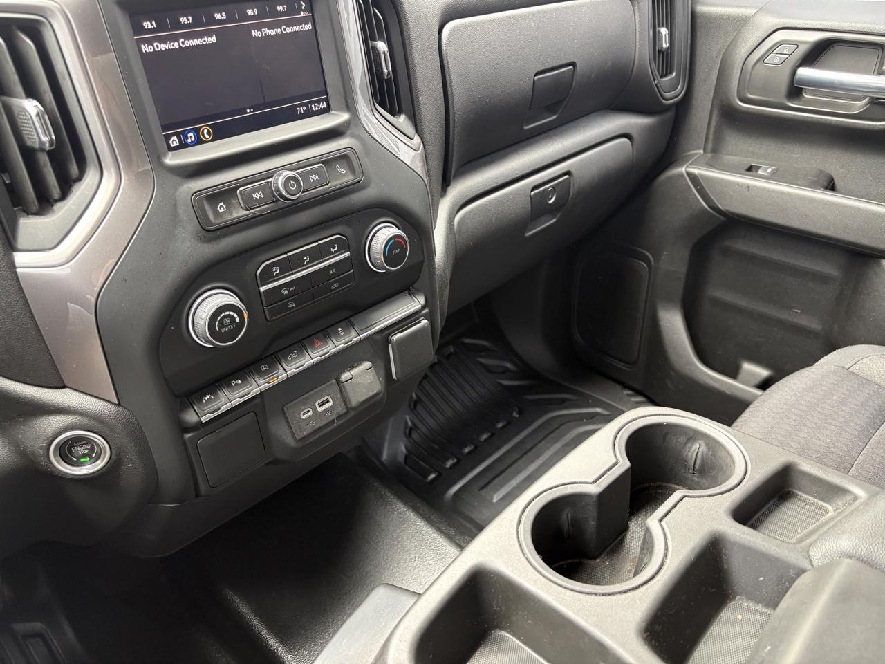 Chevrolet Silverado photo 11