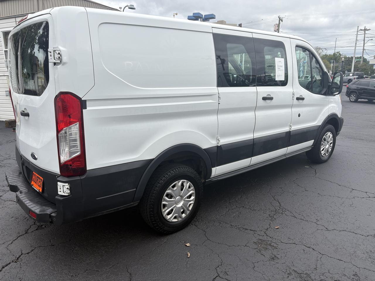 Ford Transit Cargo Van T-250 130" Low Rf 9000 GVWR Swing-Out RH Dr 2015