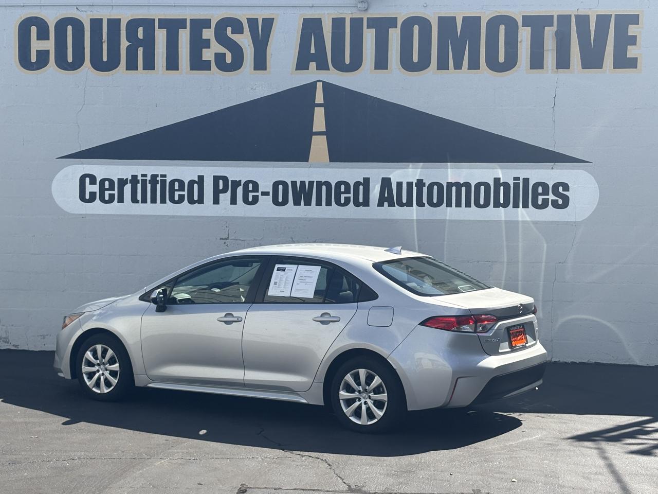 Toyota Corolla LE CVT (Natl) 2025