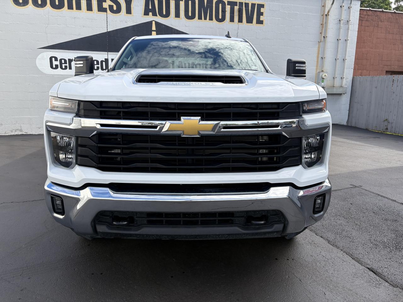 Chevrolet Silverado 2500HD 4WD Crew Cab 159" LT 2025