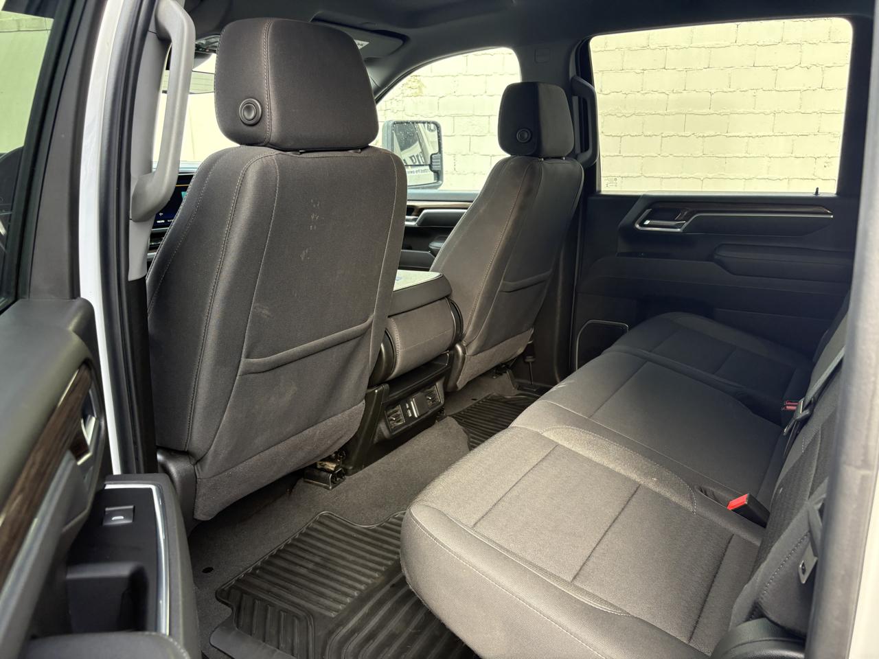 Chevrolet Silverado 2500HD 4WD Crew Cab 159" LT 2025