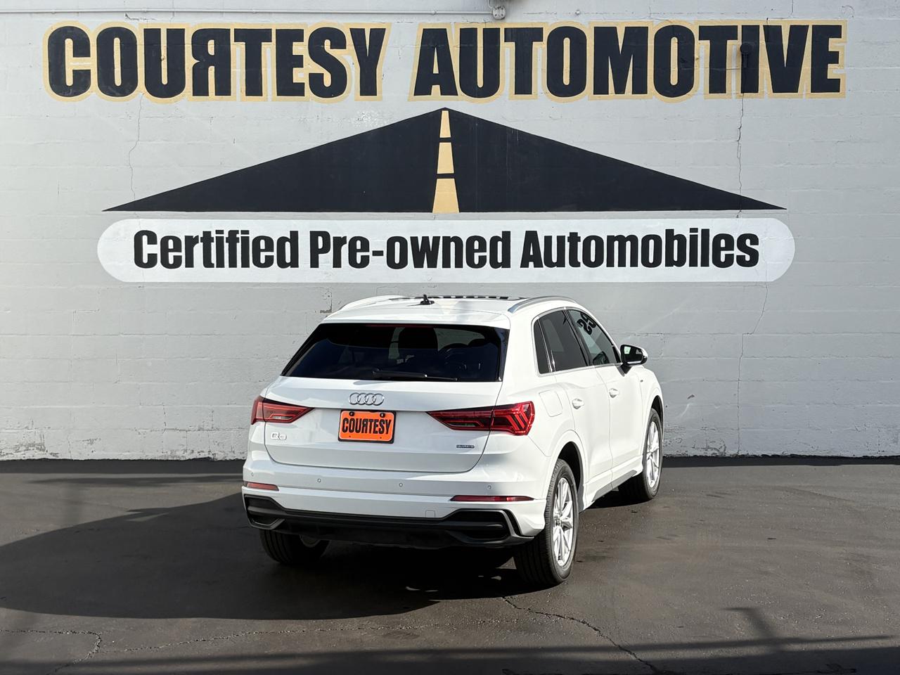 Audi Q3 S line Premium 45 TFSI quattro 2025