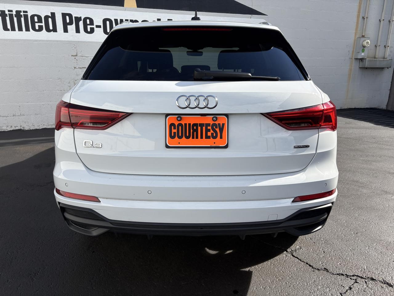 Audi Q3 S line Premium 45 TFSI quattro 2025