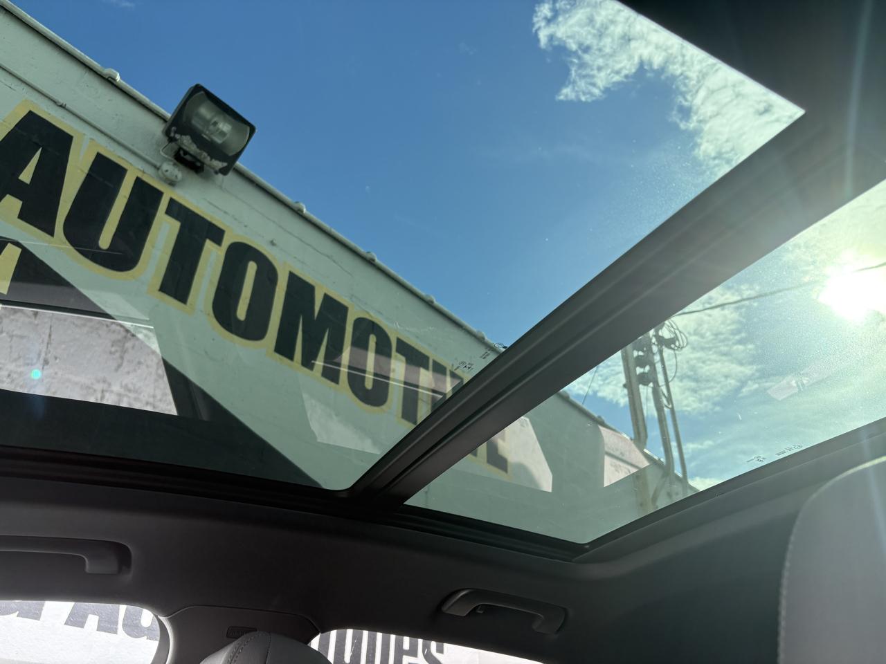 Audi Q3 S line Premium 45 TFSI quattro 2025