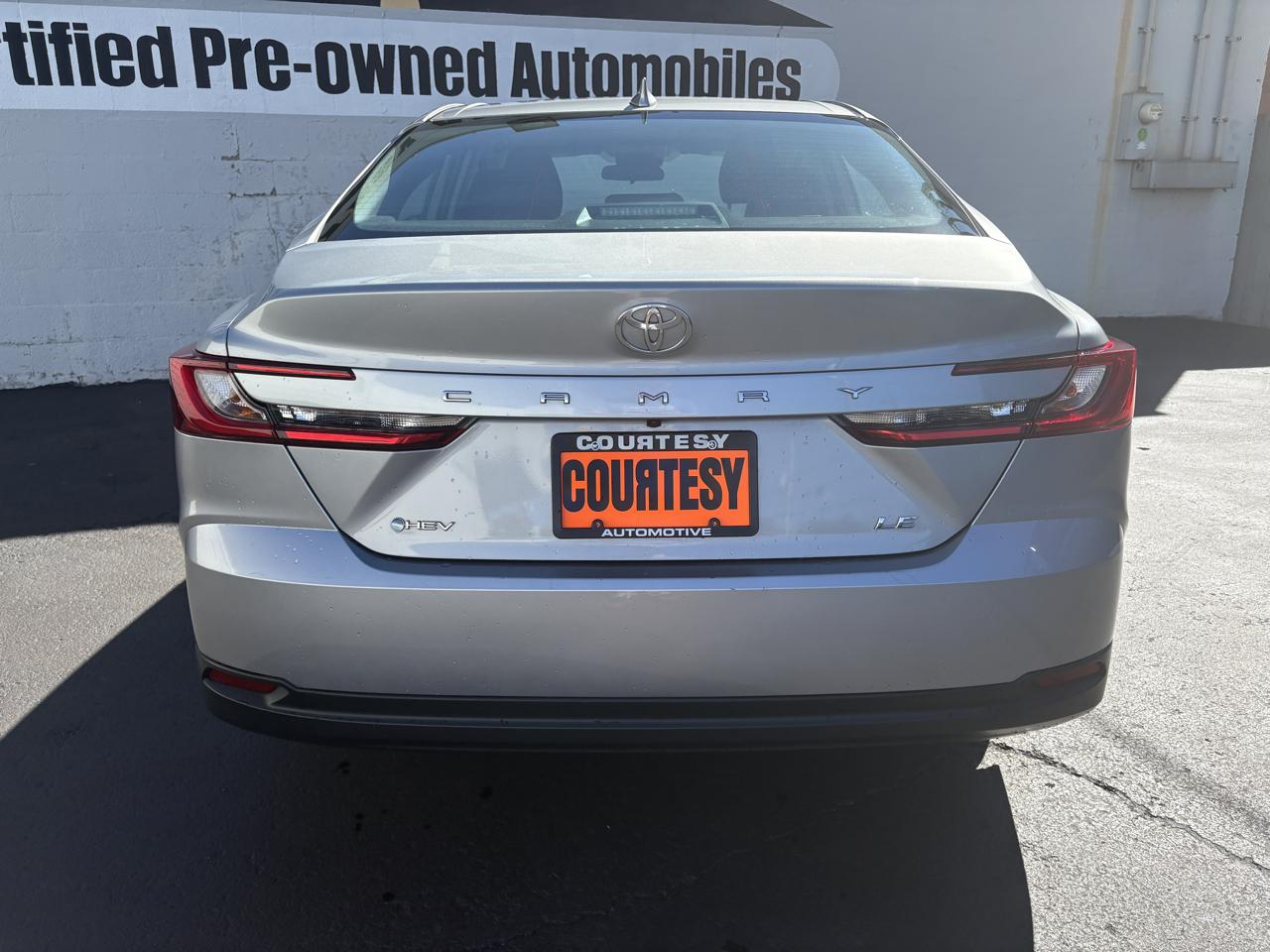 Toyota Camry Hybrid LE 4D Sedan 2025