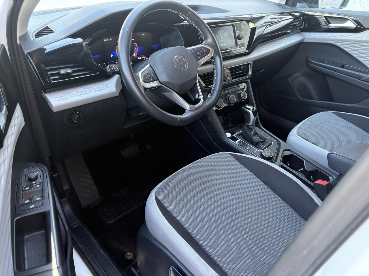 Volkswagen Taos S 4MOTION *Ltd Avail* 2023