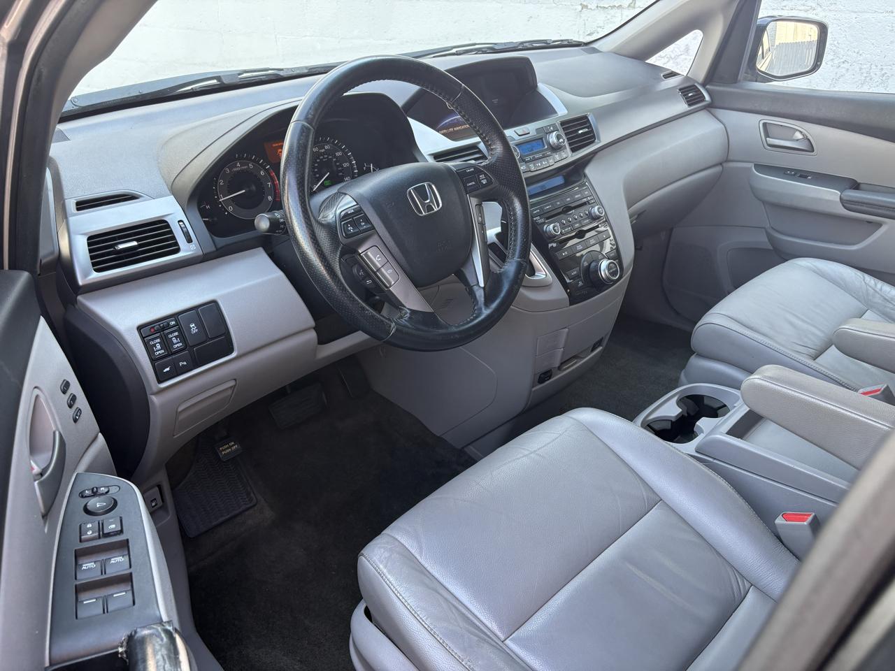 Honda Odyssey 5dr Touring 2012