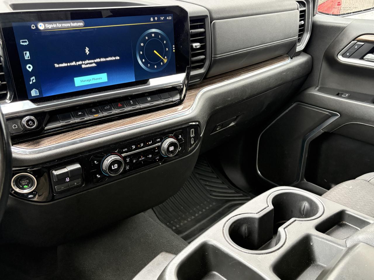 Chevrolet Silverado 1500 4WD Crew Cab 147" LT w/1LT 2025