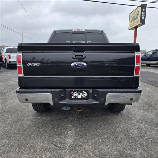 Ford F150 XL SuperCrew 5.5-ft. Bed 4WD 2014