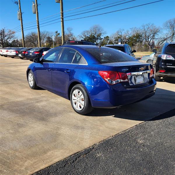 Chevrolet Cruze 2LS 2012