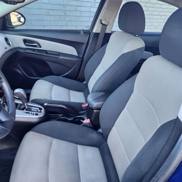 Chevrolet Cruze 2LS 2012