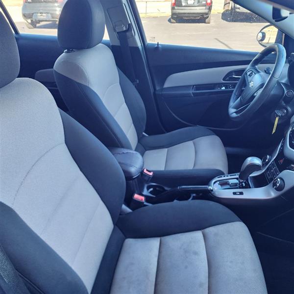 Chevrolet Cruze 2LS 2012