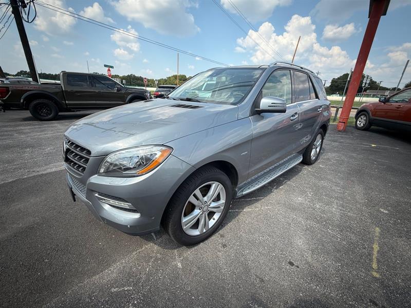 2012 Mercedes-Benz M-Class ML350's photo