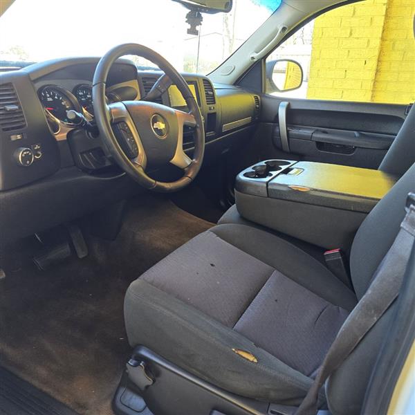 Chevrolet Silverado 1500 LT Crew Cab 2WD 2013