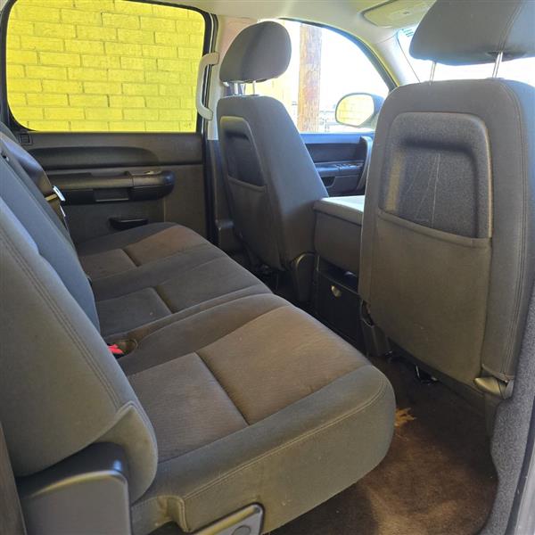 Chevrolet Silverado 1500 LT Crew Cab 2WD 2013