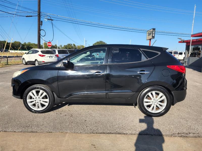 Hyundai Tucson GLS 2WD 2011