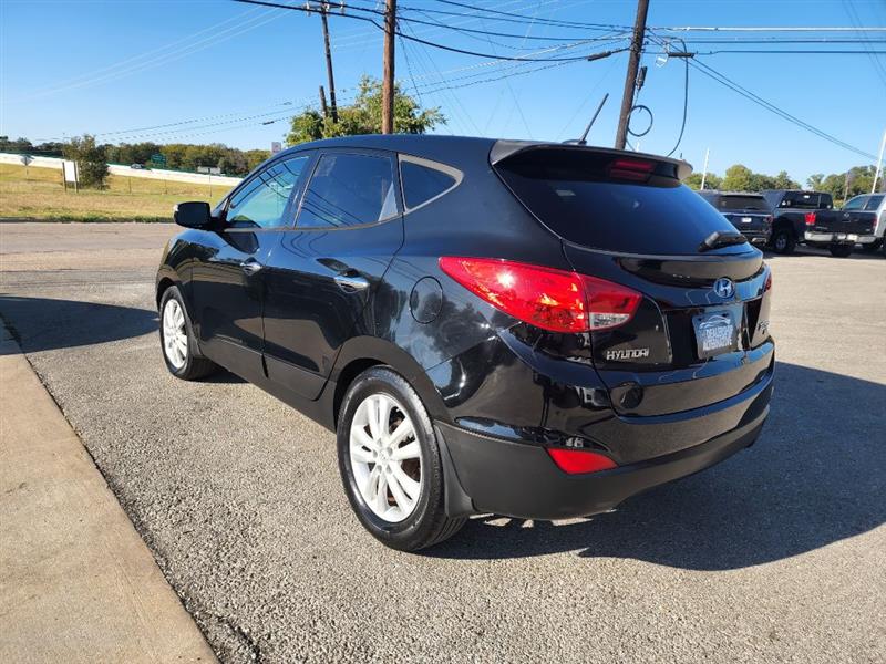 Hyundai Tucson GLS 2WD 2011