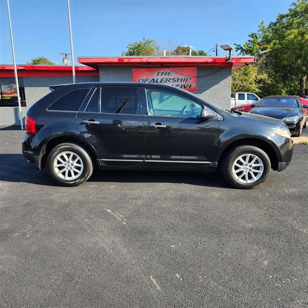 Ford Edge SE FWD 2014