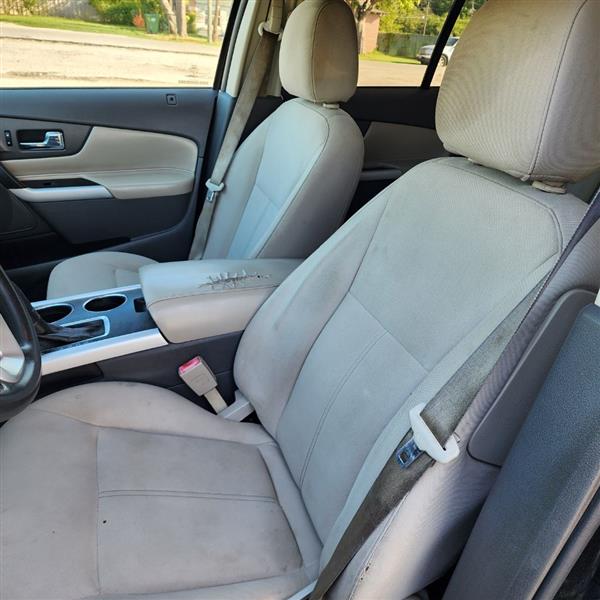 Ford Edge SE FWD 2014