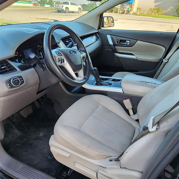 Ford Edge SE FWD 2014