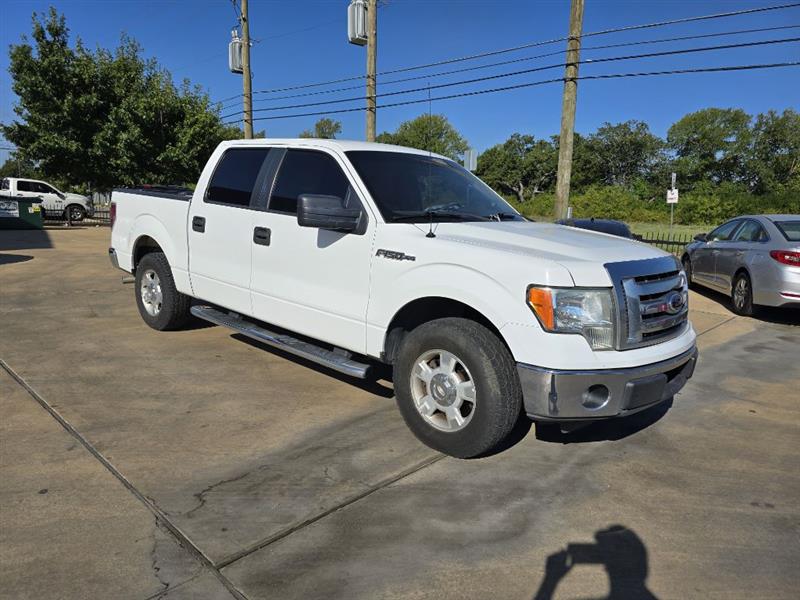 Ford F150 XL SuperCrew 5.5-ft. Bed 2WD 2012