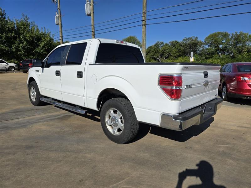 Ford F150 XL SuperCrew 5.5-ft. Bed 2WD 2012