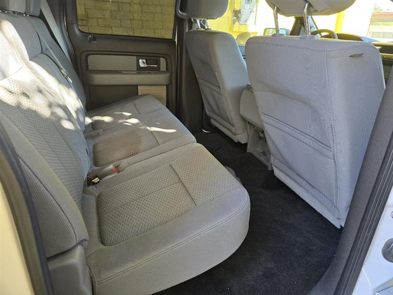 Ford F150 XL SuperCrew 5.5-ft. Bed 2WD 2012