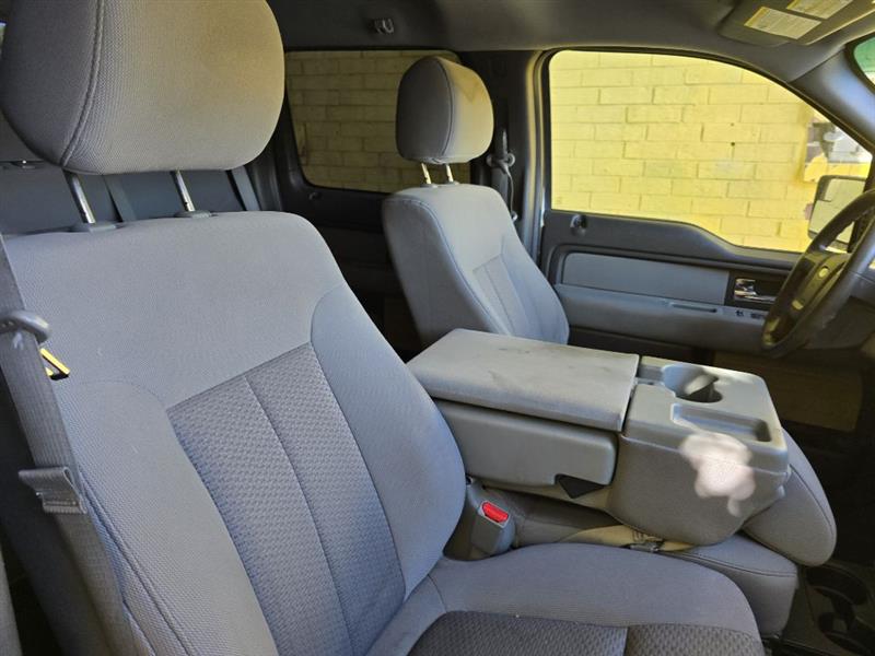 Ford F150 XL SuperCrew 5.5-ft. Bed 2WD 2012