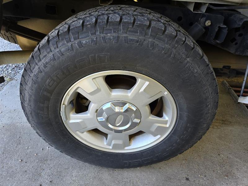 Ford F150 XL SuperCrew 5.5-ft. Bed 2WD 2012