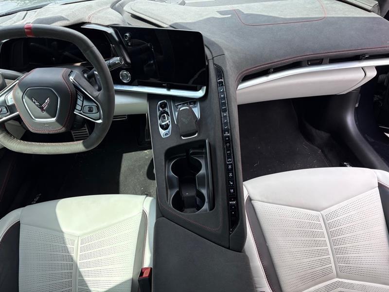 2023 Chevrolet Corvette 3LT - Photo 11