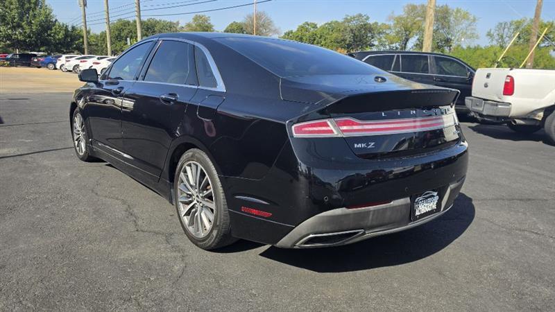 Lincoln MKZ photo 4