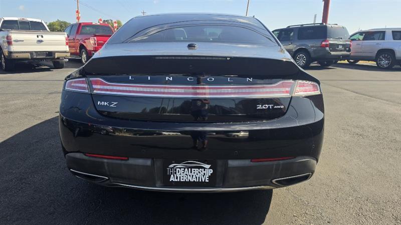 Lincoln MKZ photo 5