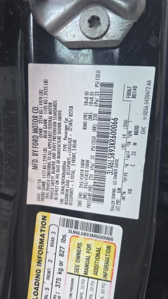 Lincoln MKZ photo 13